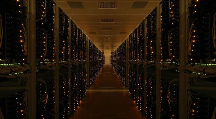 Coingecko:中心化存储和去中心化存储,哪个更便宜?