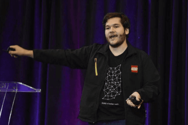 对话Filecoin创始人:Web2算法有害,未来有可能产生第一个互联网本土国家